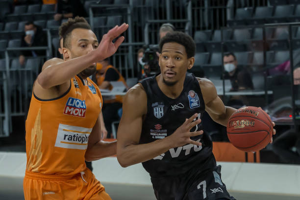 给年轻人机 给年轻人机