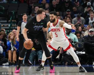 德泽尔比 德泽尔比