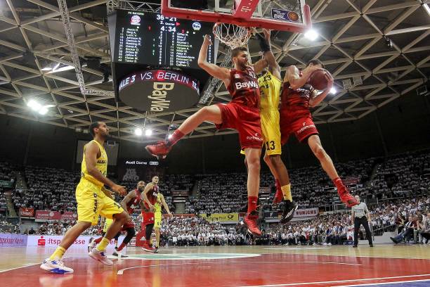 继续撰写一 继续撰写一